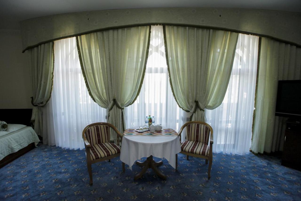 Sultan Hotel Бухара Екстериор снимка