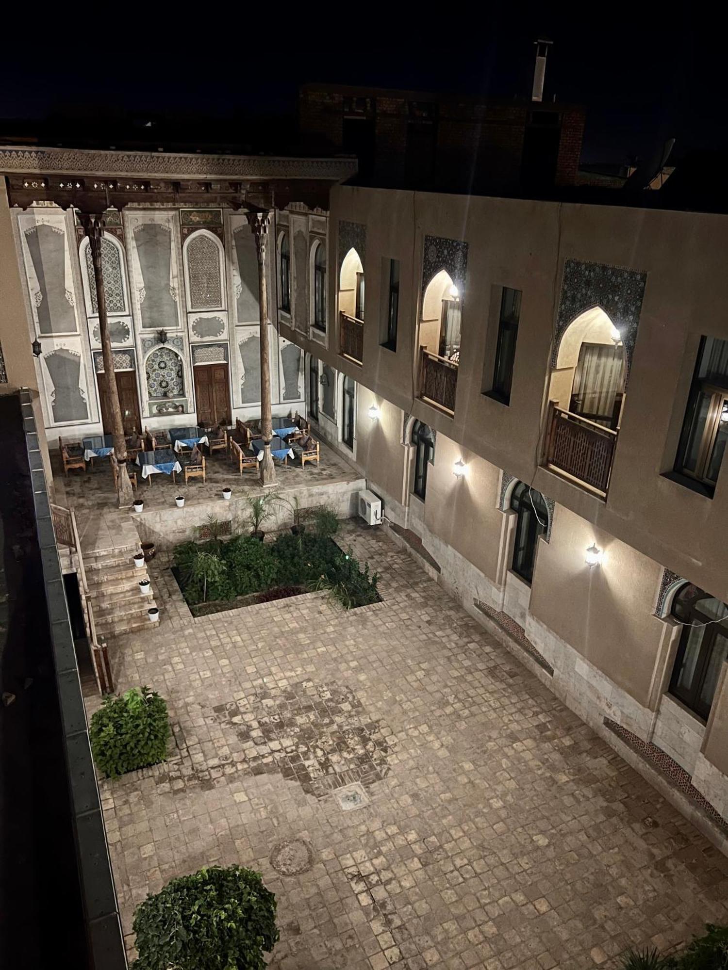Sultan Hotel Бухара Екстериор снимка
